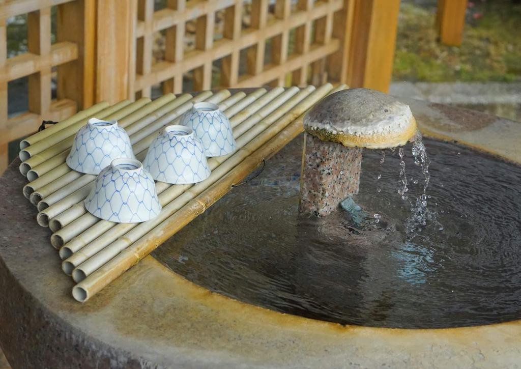 Heisse Quellen mit Trinkwasser in Kinosaki Japan