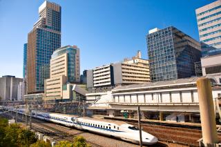 Der ikonische Shinkansen, Japans Hochgeschwindigkeitszug
